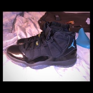 Like new 100% authentic Gamma Blue Jordan 11 shoes!